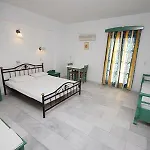 Korali Garden Aparthotel Naxos City
